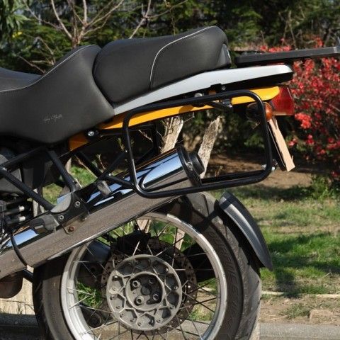 Bmw R 1150 Rear Rack Installation BMW R1100-1150 GS-GSA Pannier Rack | Viejos Pistones