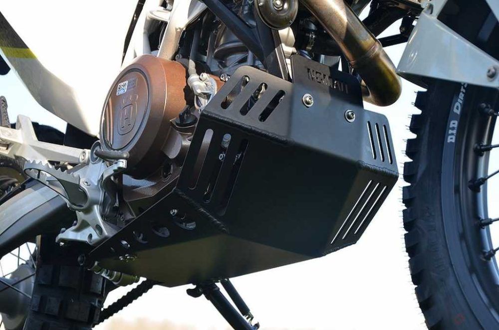 Cubre carter Nomad aluminio Husqvarna 701 2