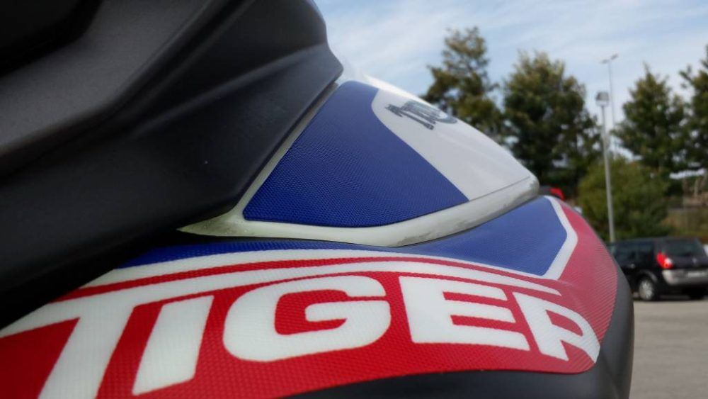 Kit adhesivos Triumph Tiger 800 by Uniracing