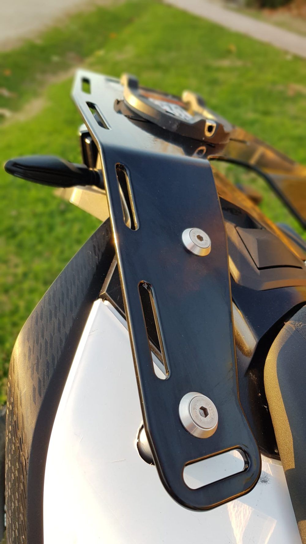 Parrilla trasera KTM 690 2019 - Imagen 3