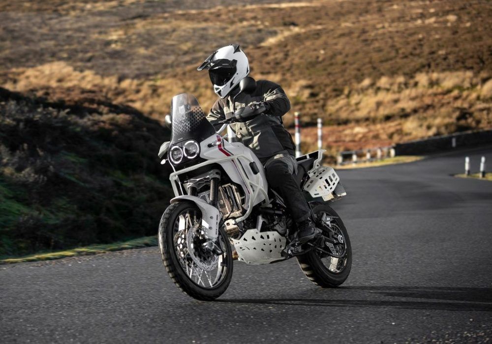Soportes laterales Ducati Desert X AS - Imagen 16