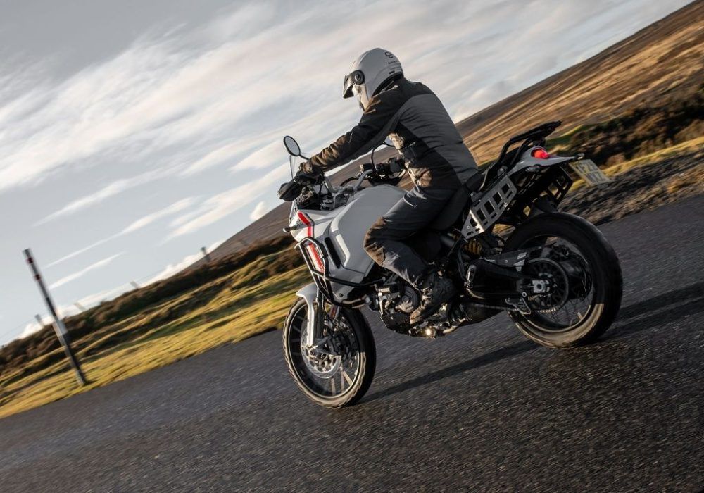 Soportes laterales Ducati Desert X AS - Imagen 17