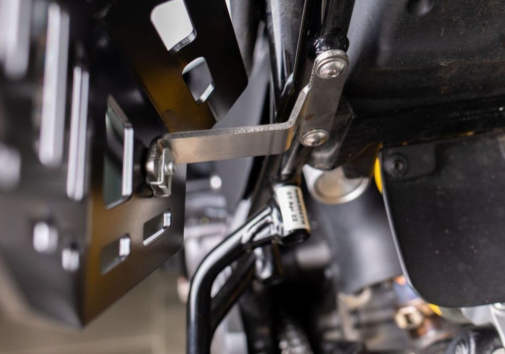 Soportes laterales Ducati Desert X AS - Imagen 5